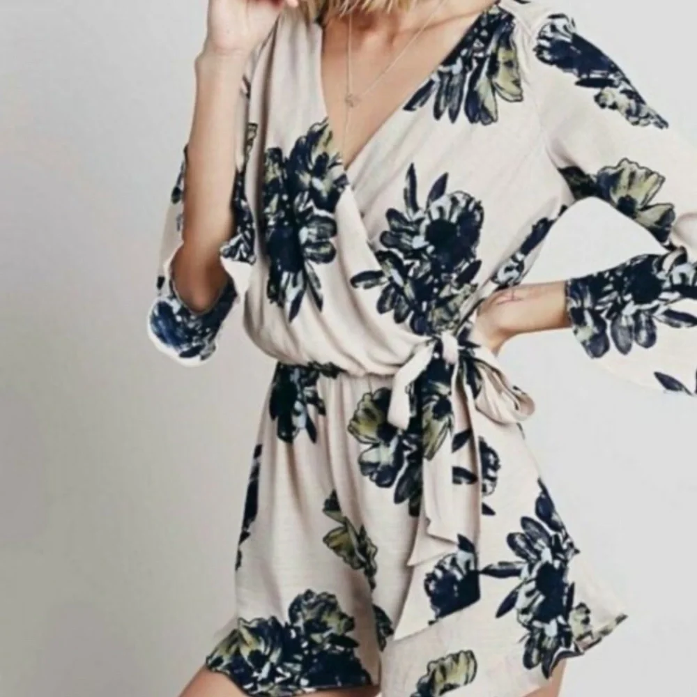Free People good deep
